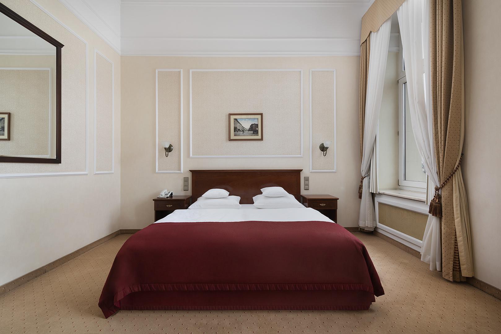 Ibb Hotel Grand Hotel Lublin Kültér fotó