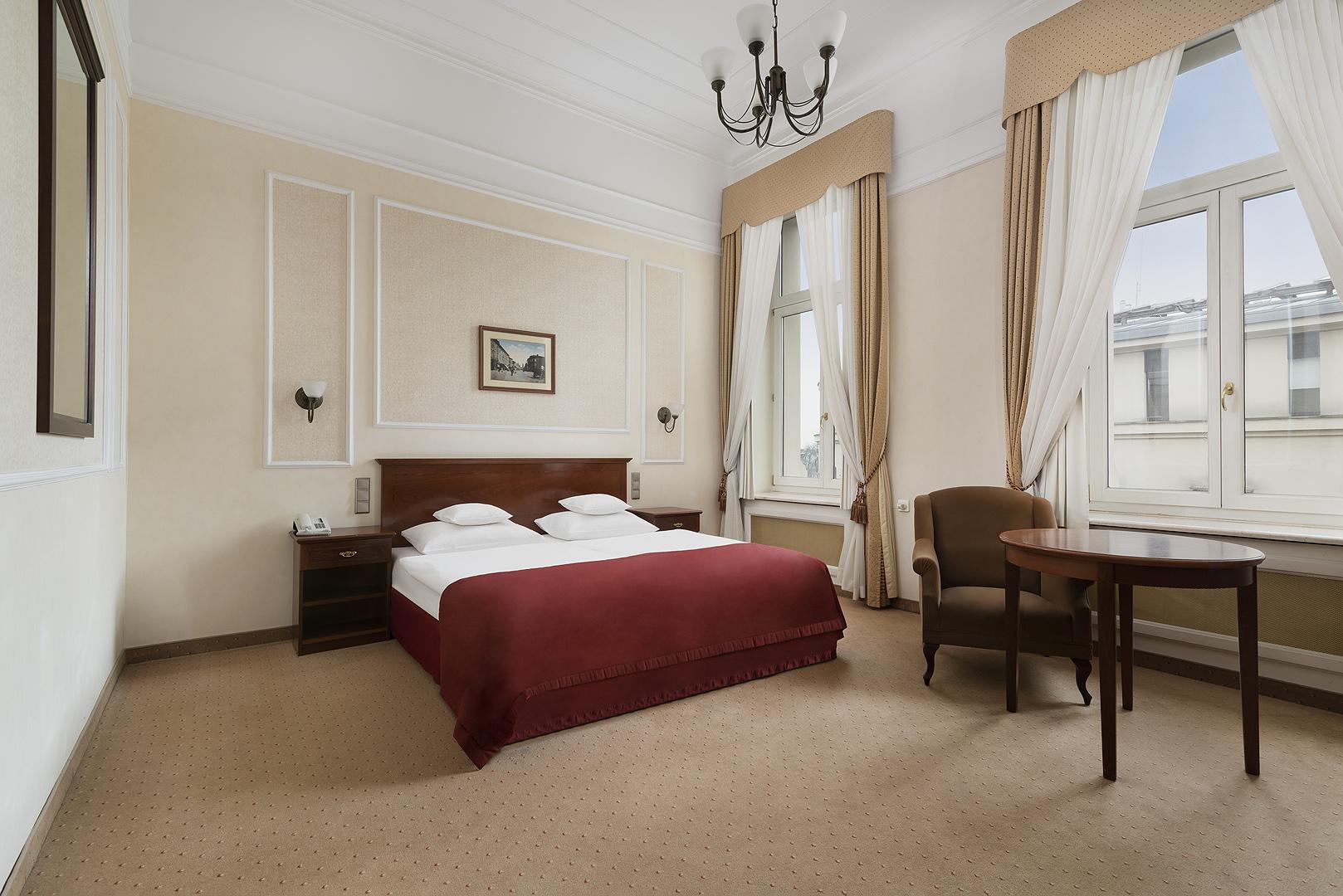 Ibb Hotel Grand Hotel Lublin Kültér fotó