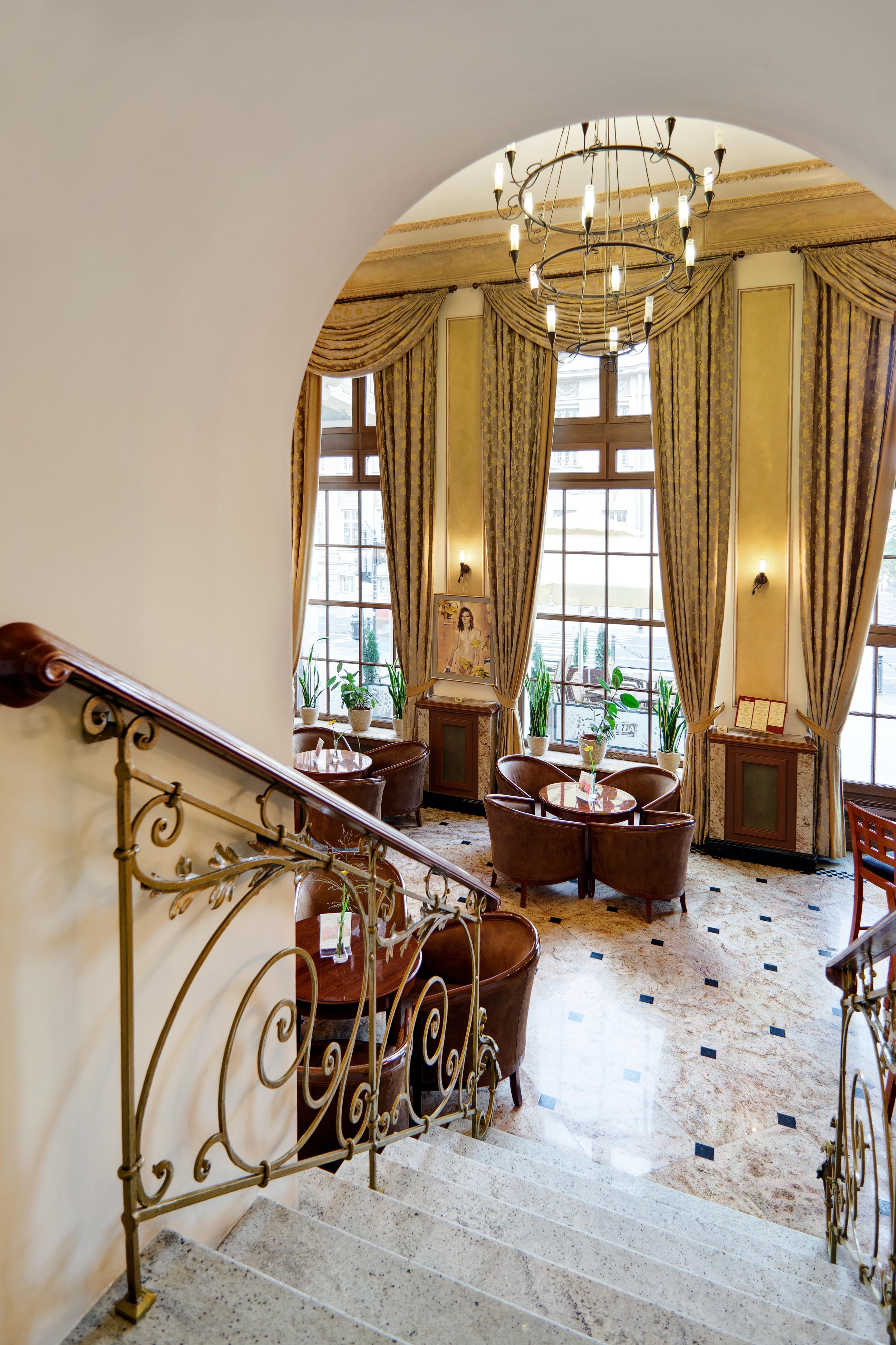 Ibb Hotel Grand Hotel Lublin Kültér fotó