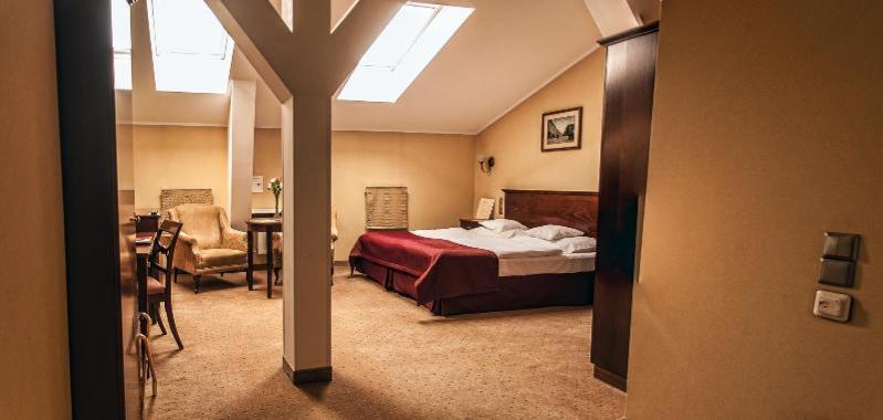 Ibb Hotel Grand Hotel Lublin Szoba fotó